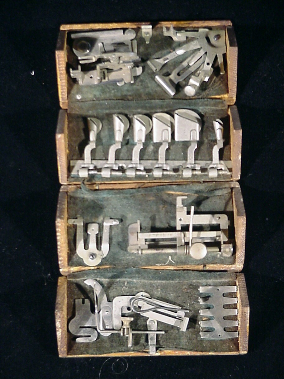 ANTIQUE FOLDING WOODEN SINGER ATTACHMENT BOX PAT 1889, cast iron sewing