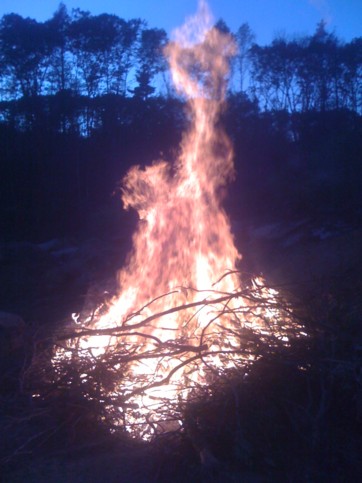 Mike LaMountain burning brush.