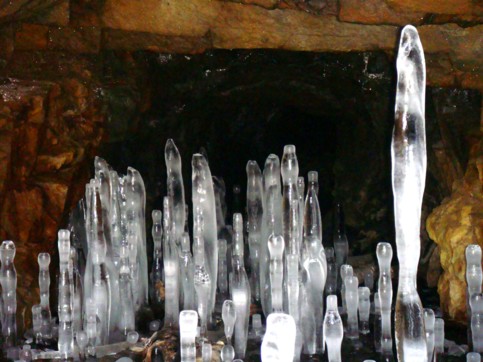 Upside-down-icicles-at-the-entrance-to-the-abandoned-mineshaft