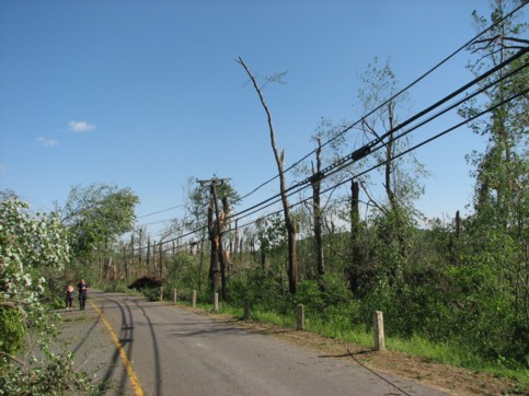 Holland-Road-towards-Brimfield.