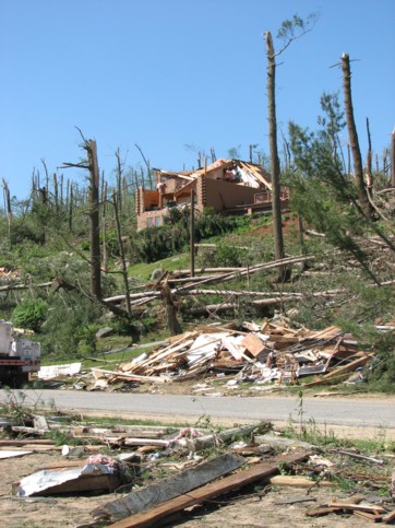 Log-home-west-of-Hollow-Road.