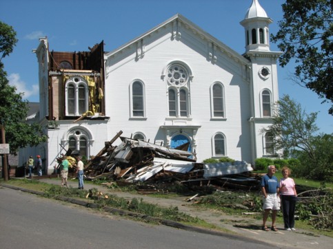 First-Church-in-Monson-without-its-steeple.