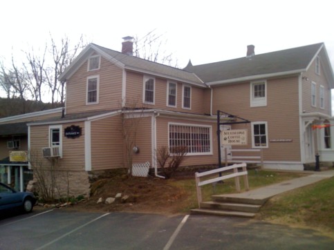 Building at 479 Main Street